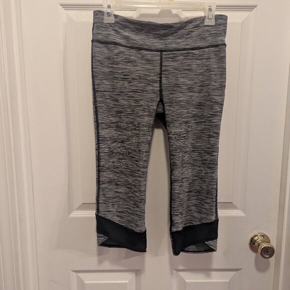 Under armour athletic grey leggings -small - Picture 1 of 5